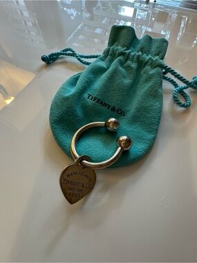 Tiffany & Co. Sterling Silver Heart Tag Keyring with Tiffany Blue Pouch